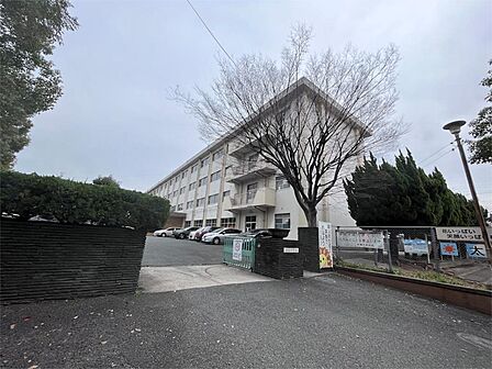 北九州市立板櫃中学校(163m)
