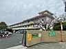 周辺：北九州市立曽根中学校（613m）