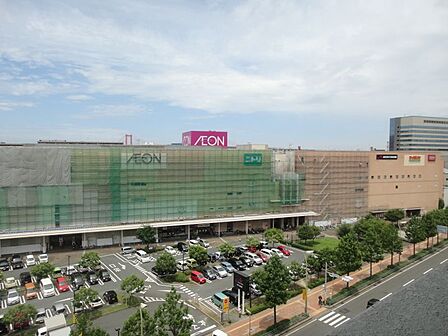 イオン戸畑店(721m)
