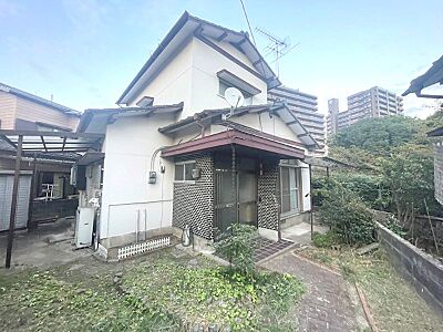 外観:緑豊かな眺望が魅力。住まいを自由にリノベーションして、あなたらしい理想の暮らしを実現しませんか。 外観:緑豊かな眺望が魅力。住まいを自由にリノベーションして、あなたらしい理想の暮らしを実現しませんか。