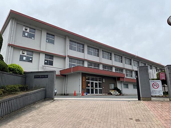 北九州市立篠崎中学校（2649m）