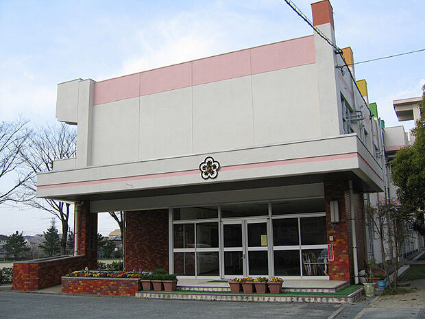 北九州市立赤坂小学校（153m）