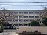 周辺：北九州市立貴船小学校（618m）