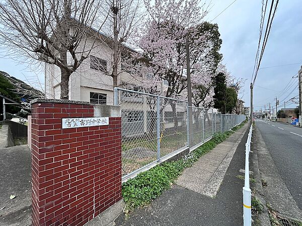 北九州市立富野中学校（403m）