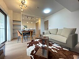 ベルヴィ香椎壱番館 3LDKのリビング/ダイニング