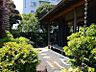 その他：緑豊かな庭園が魅力の物件。四季折々の表情を見せる植栽と、趣のある和風建築が心を癒します。落ち着いた空間で、ゆったりとした時間を過ごしませんか。