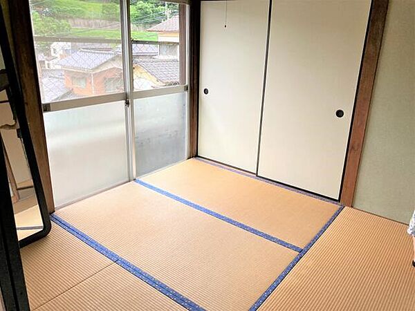 2022年7月内装リフォーム完成☆給湯器、洗面所、洗濯パン新規交換、襖貼替済です