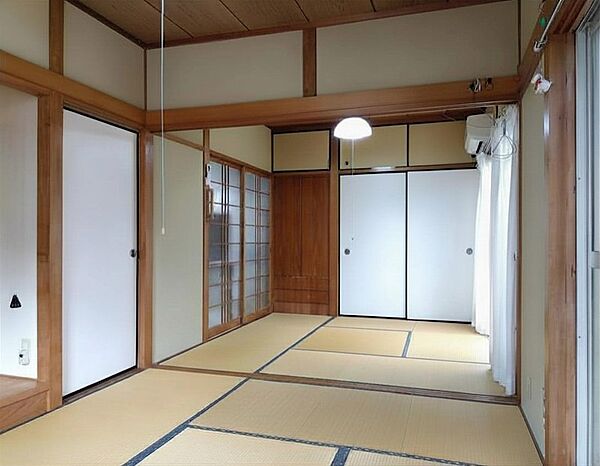※CGで家具を消しています。