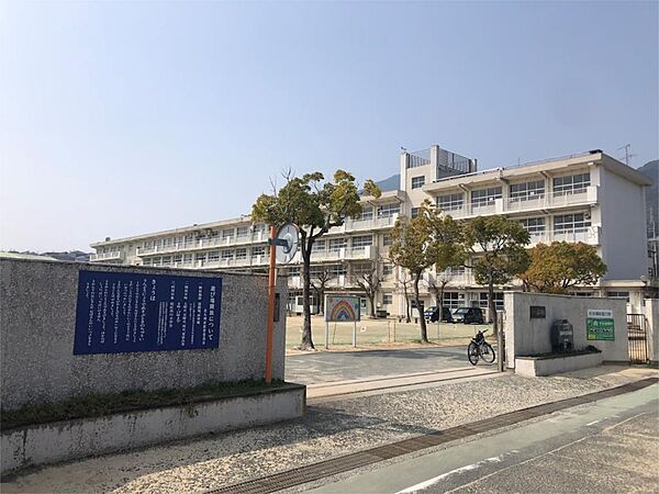 北九州市立沼小学校（639m）