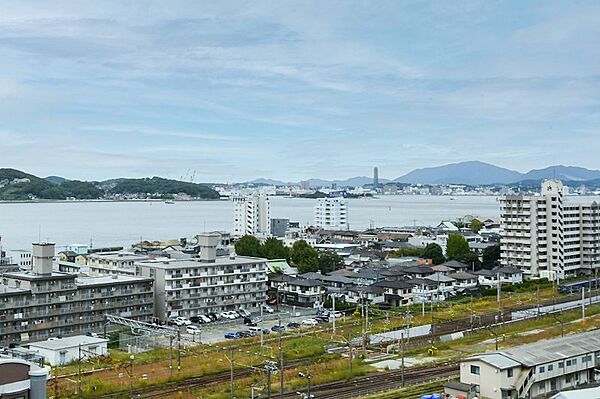 12階共用廊下からの眺望写真