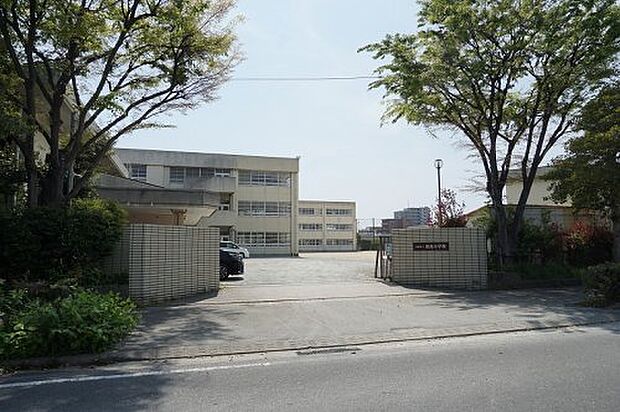 【小学校】福岡市立松島小学校まで1944ｍ