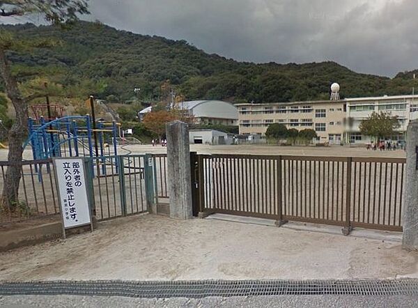 御油小学校 800m