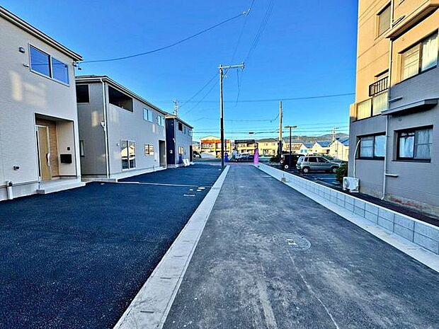 前面道路含む現地写真