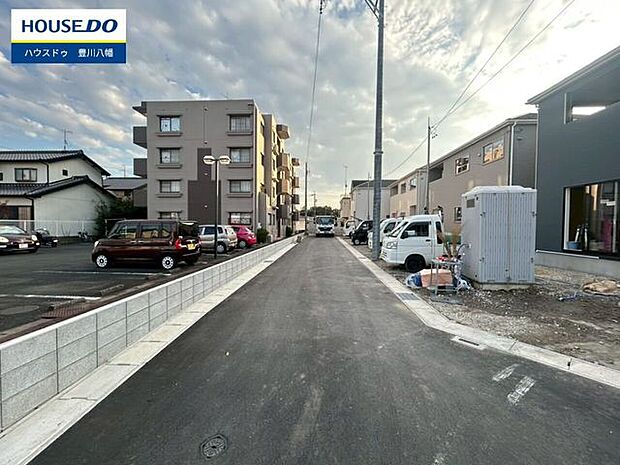 前面道路含む現地写真