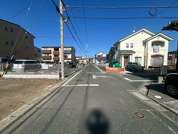前面道路含む現地写真