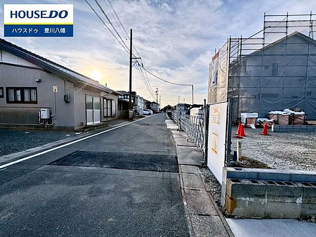 前面道路含む現地写真