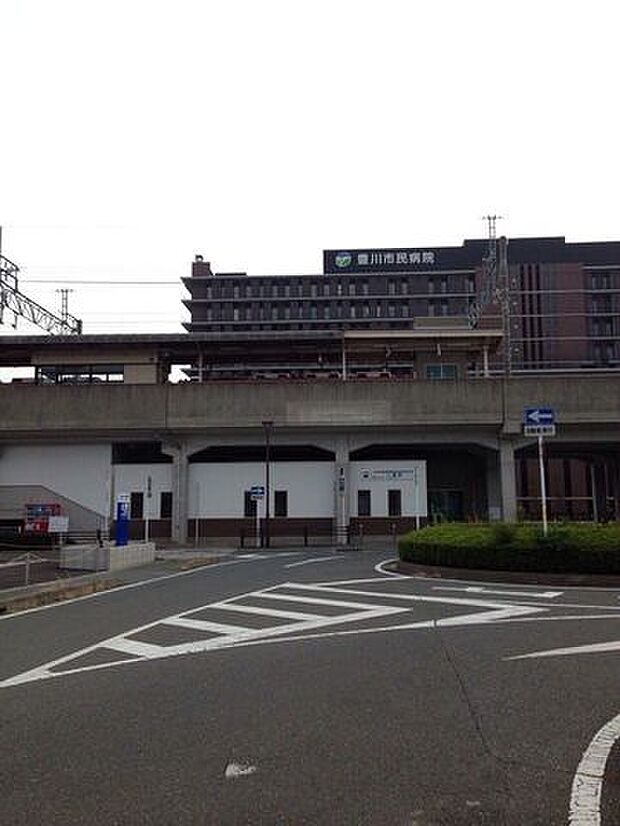 八幡駅 610m