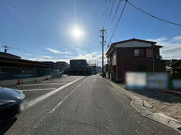 前面道路含む現地写真