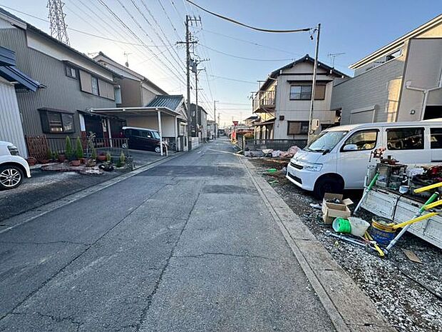 前面道路含む現地写真
