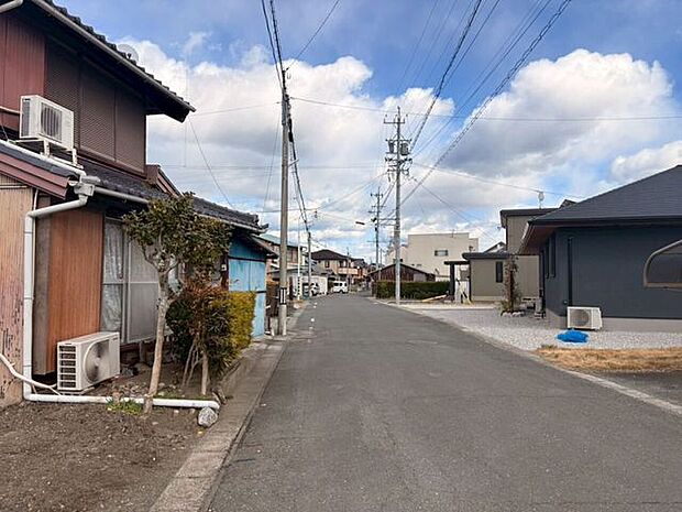 前面道路含む現地写真