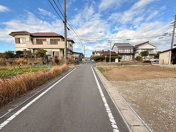 前面道路含む現地写真