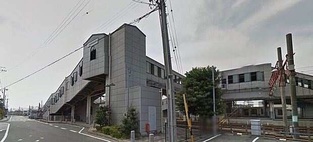 伊奈駅 1350m