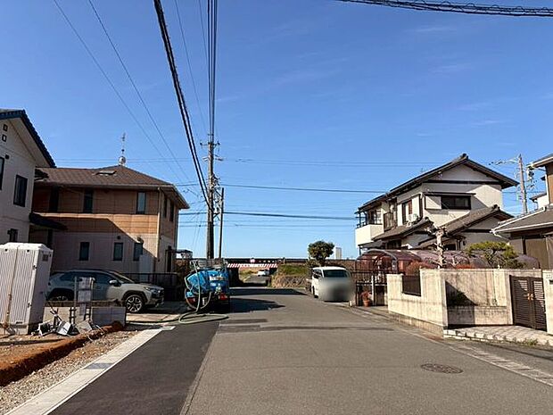前面道路含む現地写真