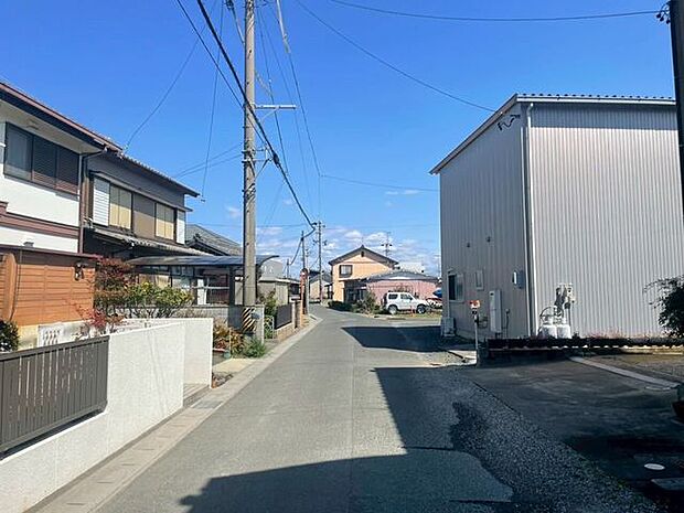 前面道路含む現地写真