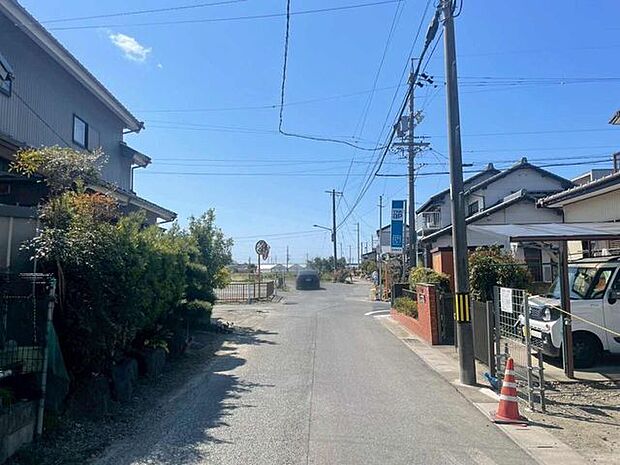 前面道路含む現地写真