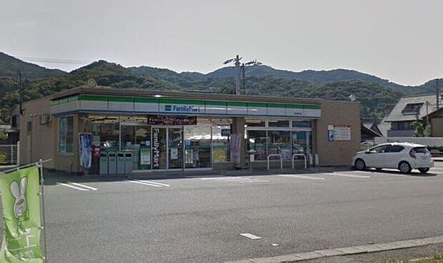 ファミリーマート 音羽赤坂店 760m