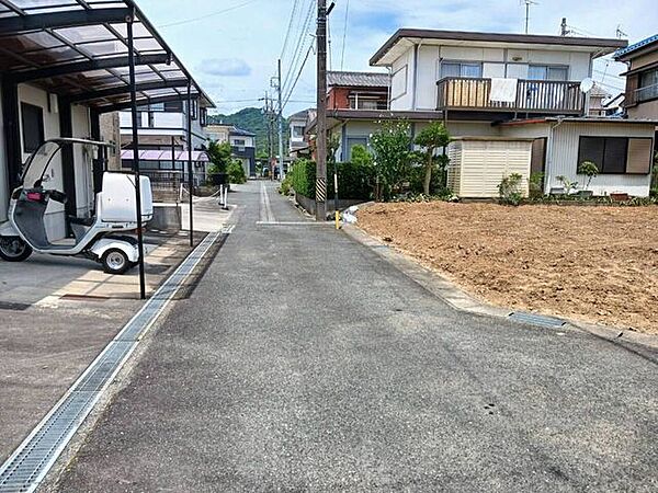 前面道路含む現地写真