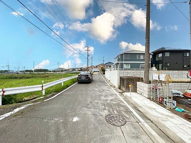 前面道路含む現地写真