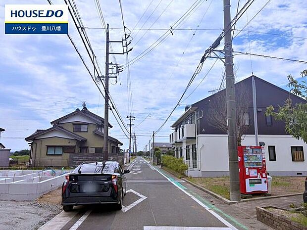 前面道路含む現地写真