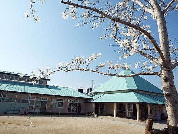 御津西部保育園 230m