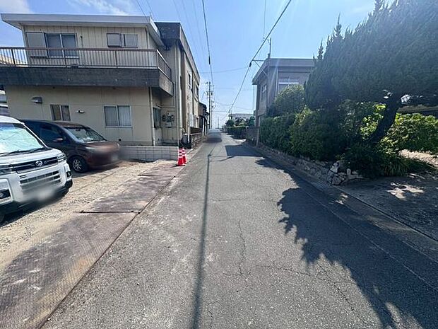 前面道路含む現地写真