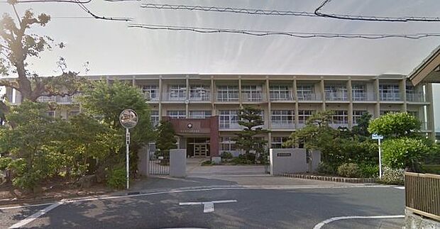 南部中学校 2090m