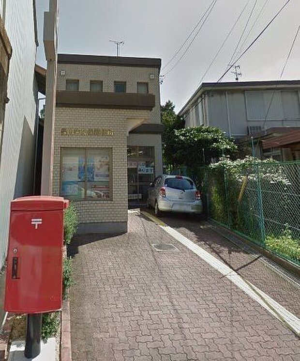豊川牛久保郵便局 690m