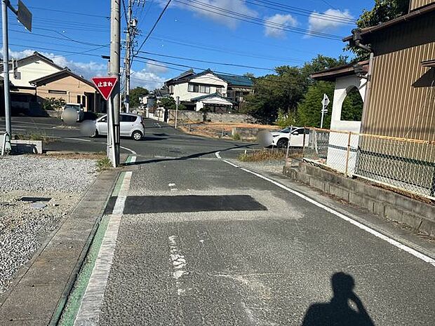 前面道路含む現地写真