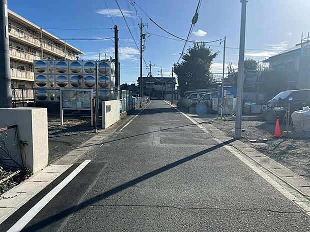 前面道路含む現地写真