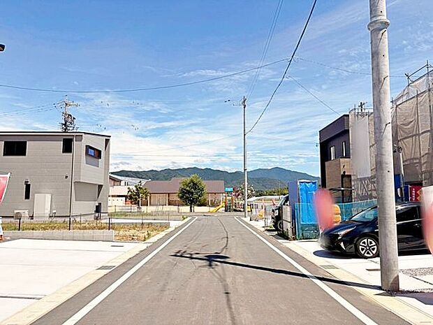 前面道路含む現地写真