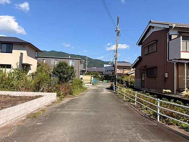 前面道路含む現地写真