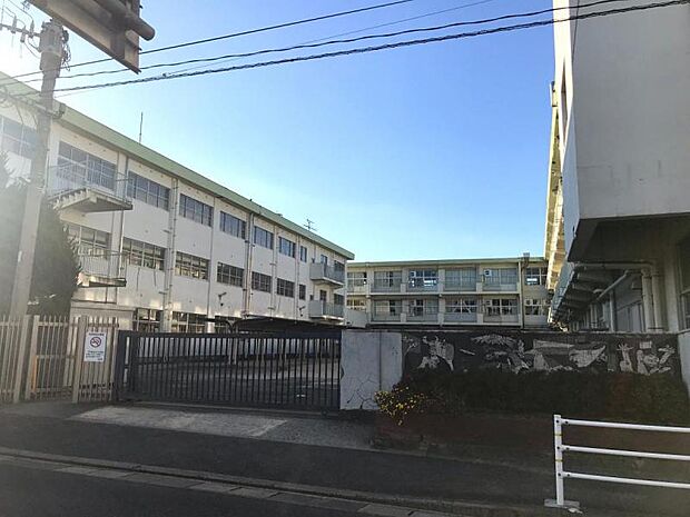 川崎市立菅生中学校まで約1400ｍ