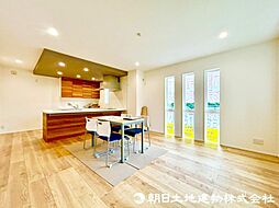 リビング/ダイニングの画像