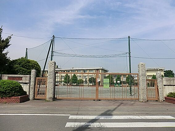 川崎市立登戸小...