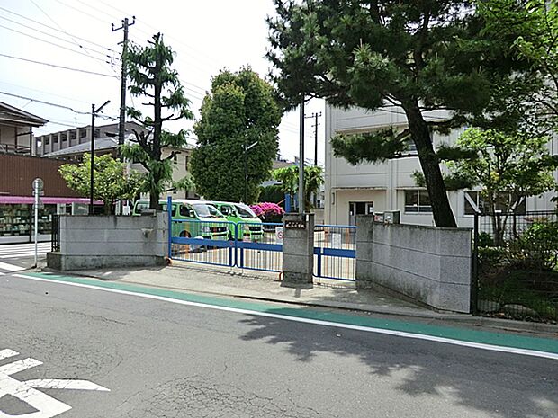 川崎市立梶ヶ谷小学校まで約130ｍ！