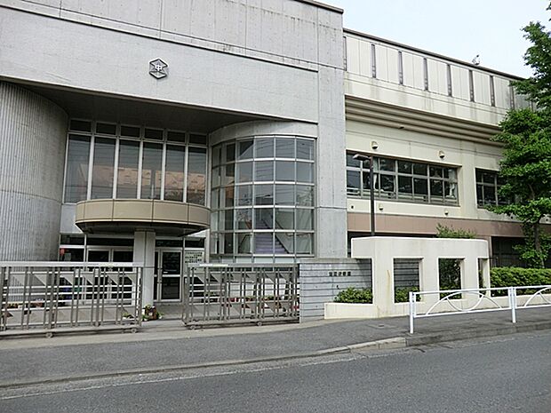 川崎市立宮崎中学校まで約950ｍ！