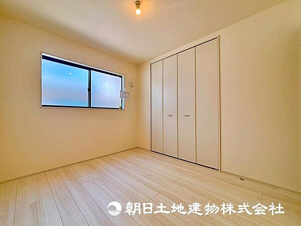 過ぎ行く時間をゆったりと感じることができる落ち着いたお部屋です！