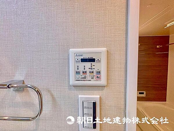 雨の日でも洗濯物を干すことができます。
