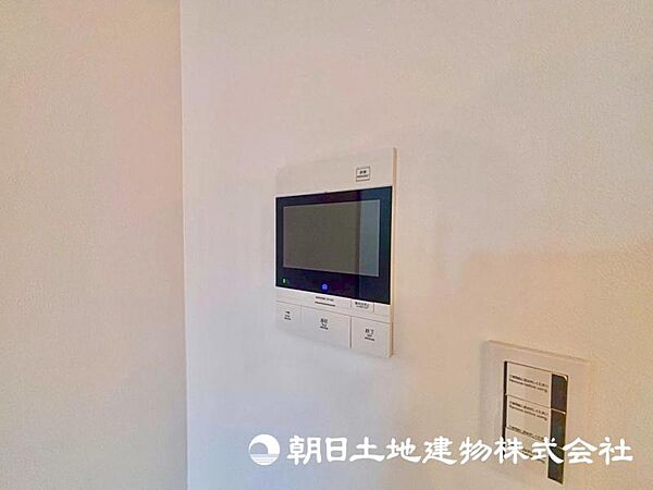 「見える安心」をカタチにしました。誰が来てもわかる様にモニター付きインターホンを設置。