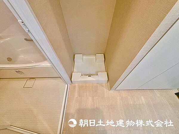 多きな洗濯機も設置できます。